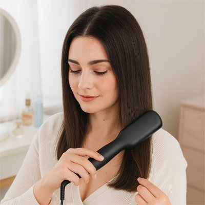 Brosse lissante chauffante | ProLiss - Beshariel Beauty